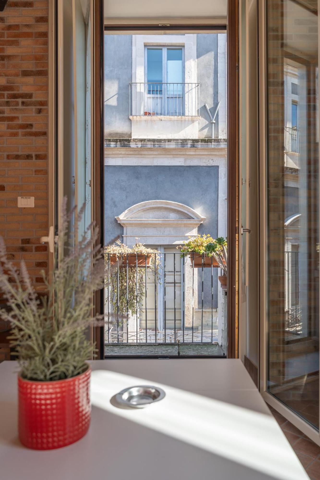 Amenano Apartments Katania Zewnętrze zdjęcie